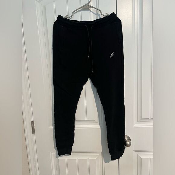DoYouEven Men's Black Joggers Size Large - Athletic Sweatpants w/ Zip Pockets - Picture 3 of 9